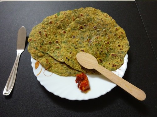 Methi Thepla - Plattershare - Recipes, Food Stories And Food Enthusiasts