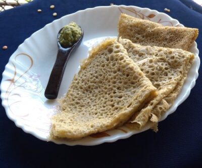 Multigrain Dosa (Spiced Up A Little With Curry Leaves And Podi) With A Yum Spinach-Potato Filling - Plattershare - Recipes, food stories and food enthusiasts