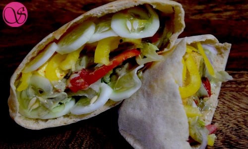 Homemade Pita Bread With Whole Wheat - Plattershare - Recipes, Food Stories And Food Enthusiasts