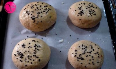 Healthy Baked Aloo Tikki Burgers with Whole Wheat Buns - Plattershare - Recipes, food stories and food lovers Healthy Baked Aloo Tikki Burgers with Whole Wheat Buns - Plattershare - Recipes, food stories and food lovers