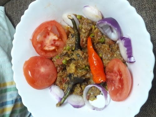 Restaurant Style Baingan Bharta - Plattershare - Recipes, Food Stories And Food Enthusiasts