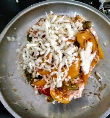 Irresistible Veggie Pizza Burger: A Domino's-Inspired Delight - Plattershare - Recipes, food stories and food lovers Irresistible Veggie Pizza Burger: A Domino's-Inspired Delight - Plattershare - Recipes, food stories and food lovers