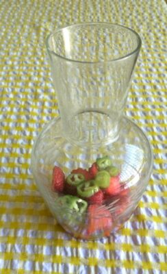 Spicy Strawberry Jalapeño Iced Tea: A Refreshing Twist - Plattershare - Recipes, food stories and food lovers Spicy Strawberry Jalapeño Iced Tea: A Refreshing Twist - Plattershare - Recipes, food stories and food lovers