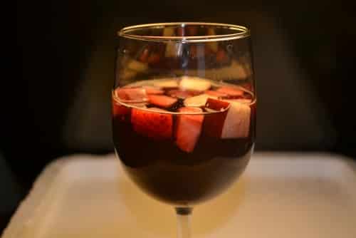 Spanish Sangria - Plattershare - Recipes, Food Stories And Food Enthusiasts