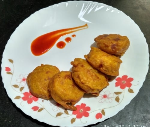 Aaloo Chop Chatpata - Plattershare - Recipes, food stories and food lovers