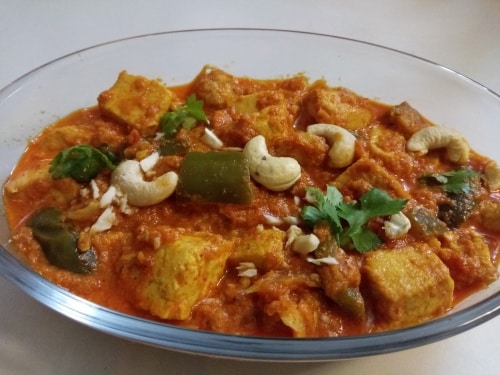 Restaurant Style Chilli Makhana Paneer - Plattershare - Recipes, food stories and food lovers