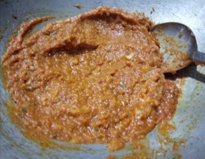 Restaurant-Style Pav Bhaji: A Vibrant Mumbai Street Food Feast - Plattershare - Recipes, food stories and food lovers Restaurant-Style Pav Bhaji: A Vibrant Mumbai Street Food Feast - Plattershare - Recipes, food stories and food lovers