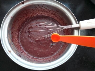 Healthy Red Velvet Beetroot Chocolate Pudding (Jaggery Sweetened) - Plattershare - Recipes, food stories and food lovers Healthy Red Velvet Beetroot Chocolate Pudding (Jaggery Sweetened) - Plattershare - Recipes, food stories and food lovers