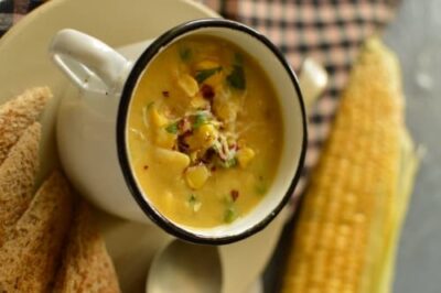 Creamy Chili Corn Chowder: A Comforting Vegetarian Soup - Plattershare - Recipes, food stories and food lovers Creamy Chili Corn Chowder: A Comforting Vegetarian Soup - Plattershare - Recipes, food stories and food lovers