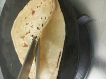 Anda Paratha - Plattershare - Recipes, food stories and food lovers