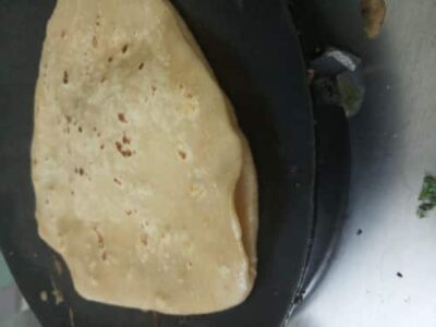 Indian Anda Paratha: Savory Egg-Stuffed Flatbread - Plattershare - Recipes, food stories and food lovers Indian Anda Paratha: Savory Egg-Stuffed Flatbread - Plattershare - Recipes, food stories and food lovers
