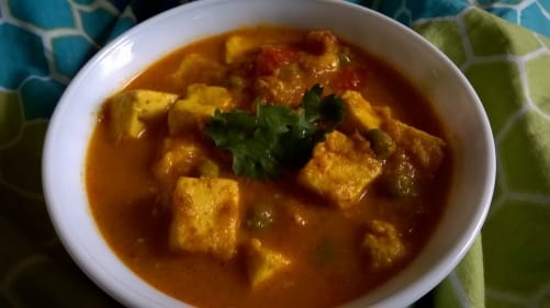 Matar Paneer Dhaba Style - Plattershare - Recipes, Food Stories And Food Enthusiasts