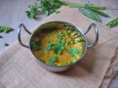 Restaurant Style Green Peas Masala - Plattershare - Recipes, food stories and food lovers
