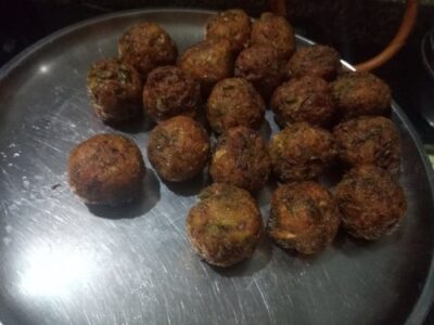 Crispy Veg Manchurian: A Restaurant-Style Indo-Chinese Recipe - Plattershare - Recipes, food stories and food lovers Crispy Veg Manchurian: A Restaurant-Style Indo-Chinese Recipe - Plattershare - Recipes, food stories and food lovers
