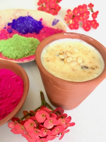 Thandai - Plattershare - Recipes, Food Stories And Food Enthusiasts