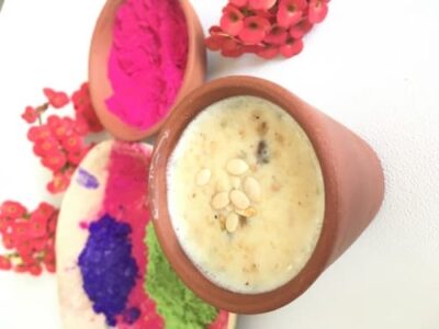 Creamy & Refreshing Thandai: A Classic Indian Summer Drink - Plattershare - Recipes, food stories and food lovers Creamy & Refreshing Thandai: A Classic Indian Summer Drink - Plattershare - Recipes, food stories and food lovers