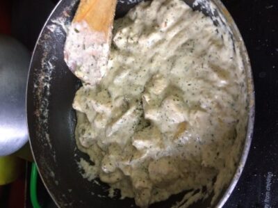 Creamy Mango Chicken: A Flavorful Fusion Dish - Plattershare - Recipes, food stories and food lovers Creamy Mango Chicken: A Flavorful Fusion Dish - Plattershare - Recipes, food stories and food lovers