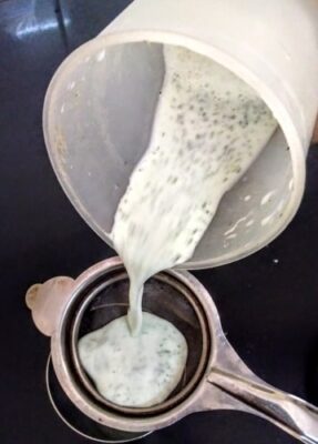 Refreshing Shamrock Mint Milkshake: A Festive St. Patrick's Day Treat - Plattershare - Recipes, food stories and food lovers Refreshing Shamrock Mint Milkshake: A Festive St. Patrick's Day Treat - Plattershare - Recipes, food stories and food lovers