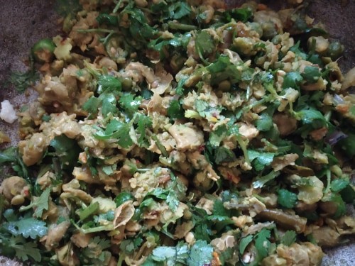 Green Channa With Raw Mango - Plattershare - Recipes, food stories and food enthusiasts