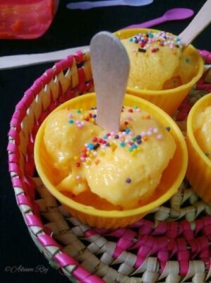 3-Ingredient Mango Frozen Yogurt (No Ice Cream Maker!) - Plattershare - Recipes, food stories and food lovers 3-Ingredient Mango Frozen Yogurt (No Ice Cream Maker!) - Plattershare - Recipes, food stories and food lovers