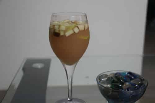 Virgin Apple Lemon Juice - Plattershare - Recipes, food stories and food lovers