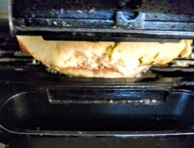 Spicy Paneer-Stuffed Kulcha Sandwich: A Quick & Delicious Indian Snack - Plattershare - Recipes, food stories and food lovers Spicy Paneer-Stuffed Kulcha Sandwich: A Quick & Delicious Indian Snack - Plattershare - Recipes, food stories and food lovers