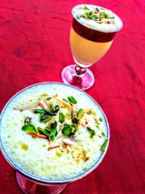 Badam Milk Shake - Plattershare - Recipes, food stories and food lovers Badam Milk Shake - Plattershare - Recipes, food stories and food lovers