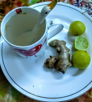 Ginger Lemon Tea - Plattershare - Recipes, food stories and food lovers