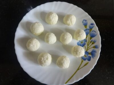 Rasagulla Recipe (Indian Cottage Cheese Dessert) - Plattershare - Recipes, food stories and food lovers Rasagulla Recipe (Indian Cottage Cheese Dessert) - Plattershare - Recipes, food stories and food lovers
