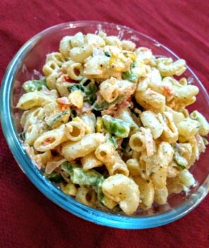 Easy Macaroni Salad For Kids - Plattershare - Recipes, food stories and food lovers