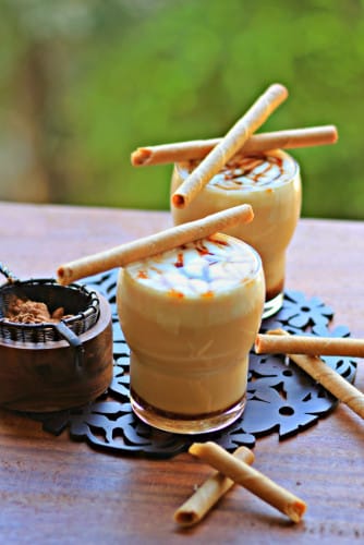 Iced Caramel Macchiato - Plattershare - Recipes, food stories and food lovers