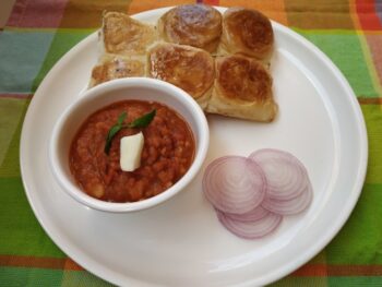 Pav Bhaji (Street Food) - Plattershare - Recipes, food stories and food lovers