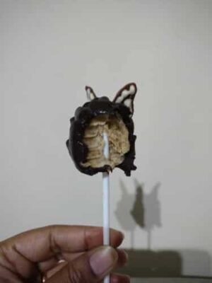 Rose Cake Pops - Plattershare - Recipes, food stories and food lovers Rose Cake Pops - Plattershare - Recipes, food stories and food lovers