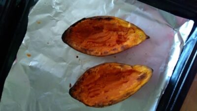 Loaded Sweet Potatoes - Plattershare - Recipes, food stories and food lovers Loaded Sweet Potatoes - Plattershare - Recipes, food stories and food lovers