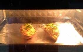 Loaded Sweet Potatoes - Plattershare - Recipes, food stories and food lovers Loaded Sweet Potatoes - Plattershare - Recipes, food stories and food lovers