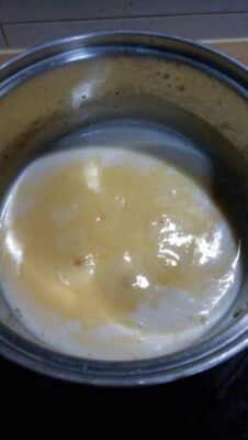 Fruit Custard Pudding - Plattershare - Recipes, food stories and food lovers Fruit Custard Pudding - Plattershare - Recipes, food stories and food lovers
