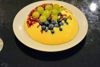 Fruit Custard Pudding - Plattershare - Recipes, food stories and food lovers