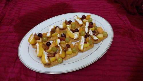 Fruity Biscuity Canapes - Plattershare - Recipes, Food Stories And Food Enthusiasts