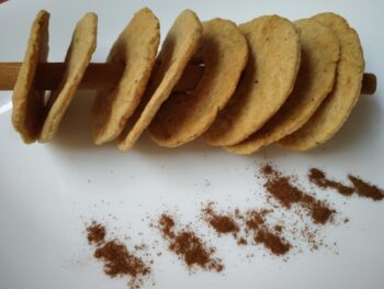 Funny Cinnamon Cookies - Plattershare - Recipes, food stories and food lovers