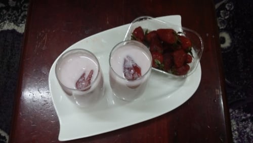 Strawberry Laban - Plattershare - Recipes, Food Stories And Food Enthusiasts