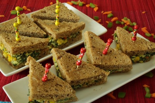 Brown Bread Spinach Corn Paneer Sandwich - Plattershare - Recipes, food stories and food lovers