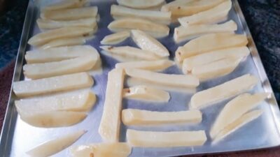 Crispy Baked Potato Wedges Aka French Fries - Plattershare - Recipes, food stories and food lovers Crispy Baked Potato Wedges Aka French Fries - Plattershare - Recipes, food stories and food lovers