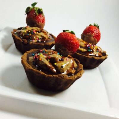 Healthy Shortcrust Pastry Filled With Baked Chocolate Yogurt - Plattershare - Recipes, food stories and food lovers Healthy Shortcrust Pastry Filled With Baked Chocolate Yogurt - Plattershare - Recipes, food stories and food lovers