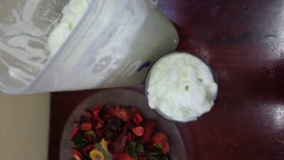Meethi Lassi - Plattershare - Recipes, food stories and food lovers Meethi Lassi - Plattershare - Recipes, food stories and food lovers