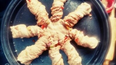 Amarnath Flour Layered And Twisted Pizza - Plattershare - Recipes, food stories and food lovers Amarnath Flour Layered And Twisted Pizza - Plattershare - Recipes, food stories and food lovers