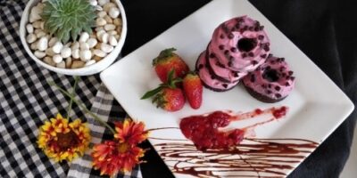 Oats Honey Chocolate Vanilla Donuts - Plattershare - Recipes, food stories and food lovers Oats Honey Chocolate Vanilla Donuts - Plattershare - Recipes, food stories and food lovers