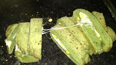 Domino'S Style Spinach Bread Sticks - Plattershare - Recipes, food stories and food lovers Domino'S Style Spinach Bread Sticks - Plattershare - Recipes, food stories and food lovers