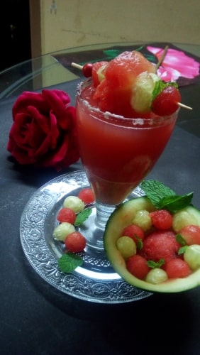 Berry Melony Drink Recipe - Plattershare - Recipes, Food Stories And Food Enthusiasts