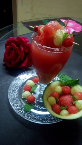 Berry Melony Drink Recipe - Plattershare - Recipes, food stories and food lovers