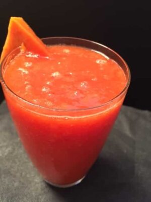 Papaya Watermelon Smoothie - Plattershare - Recipes, food stories and food lovers Papaya Watermelon Smoothie - Plattershare - Recipes, food stories and food lovers